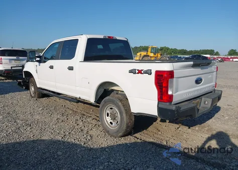 2019 Ford F-250 Xl из США, поврежденный, VIN 1FT7W2B65KEE88135